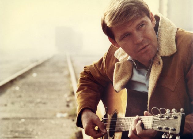 Country Music Great Glen Campbell Dies