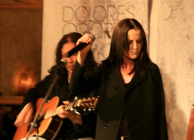 UK Police: Dolores O'Riordan's Death Not Suspicious