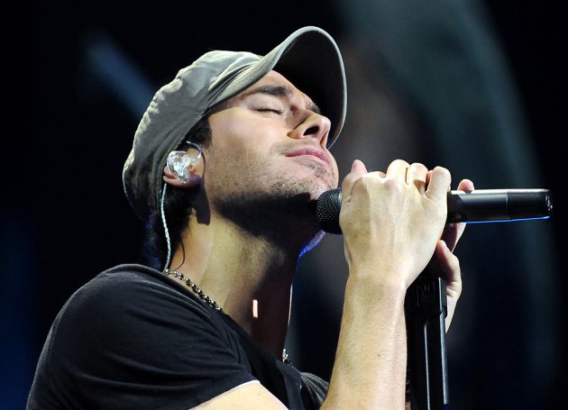 Enrique Iglesias Takes Universal To Court Over Royalties