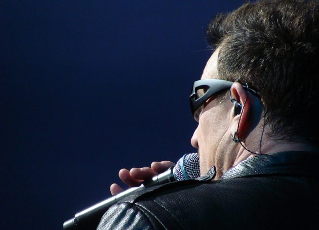 U2's frontman Bono Praises Canadian Prime Minister Justin Trudeau