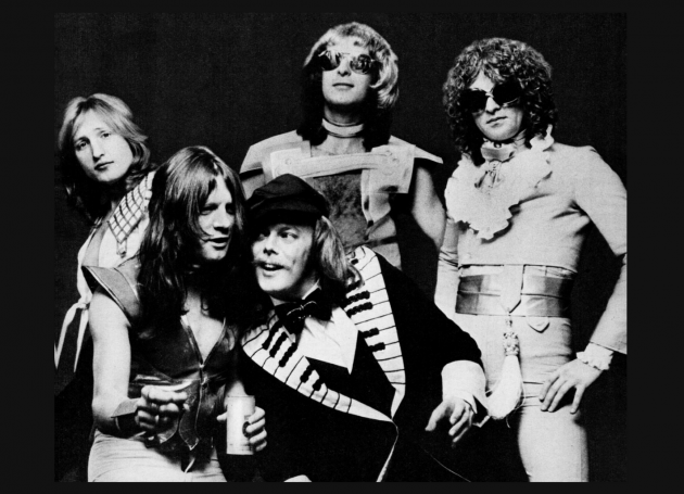 Mott The Hoople To Headline UK Festival