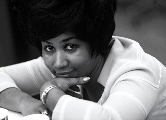 Aretha Franklin's Handwritten Will, Discovered In Her Couch Ruled Valid By Michigan Jury