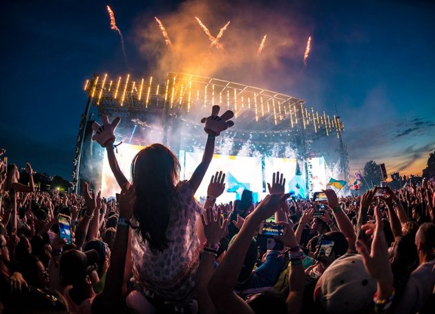 More Than 100,000 Fans Turn Out For Electric Zoo's Tenth Anniversary