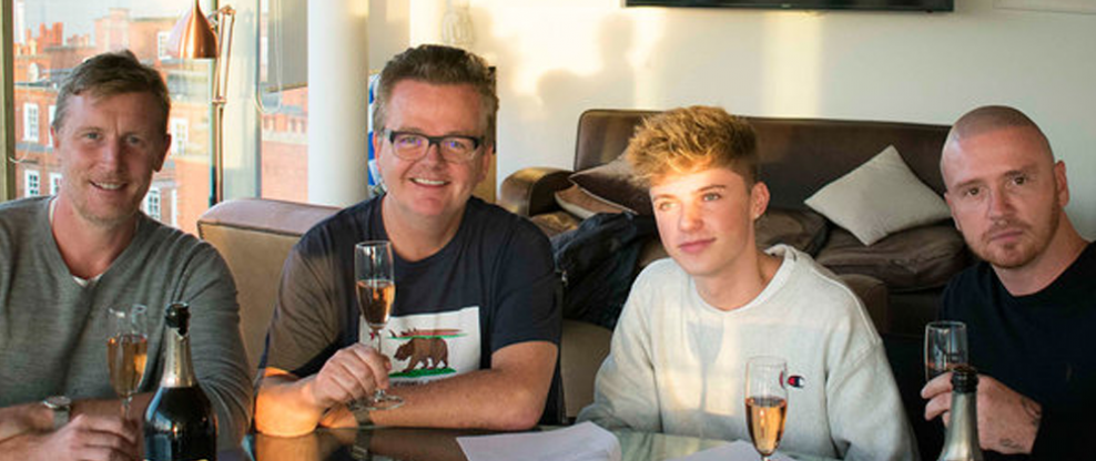 UMPG Signs Rising British Pop Star HRVY To Global Publishing Deal