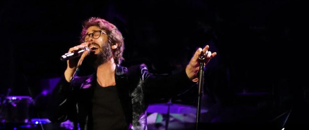 Josh Groban Announces Summer 2019 'Bridges Tour'