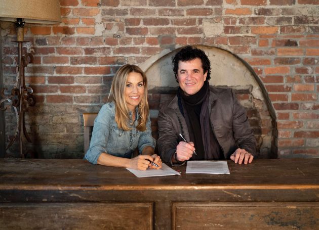 Sheryl Crow Signs To Big Machine Label Group