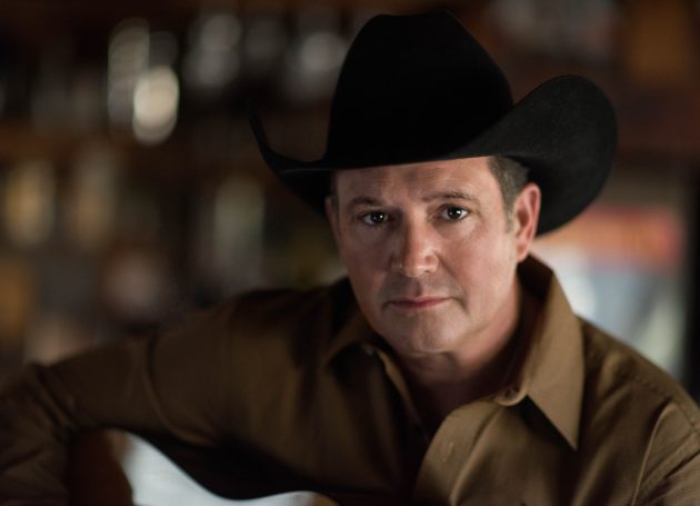 Tracy Byrd Talks About His 25th Anniversary Tour And Being Midland's Biggest Fan