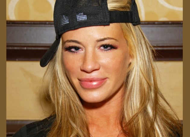 WWE Star Ashley Massaro Dies