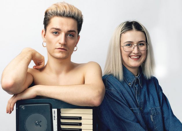 'Six' Writers and Producers Sign Publishing Deals With Warner Chappell Music