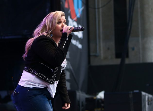 Kelly Clarkson