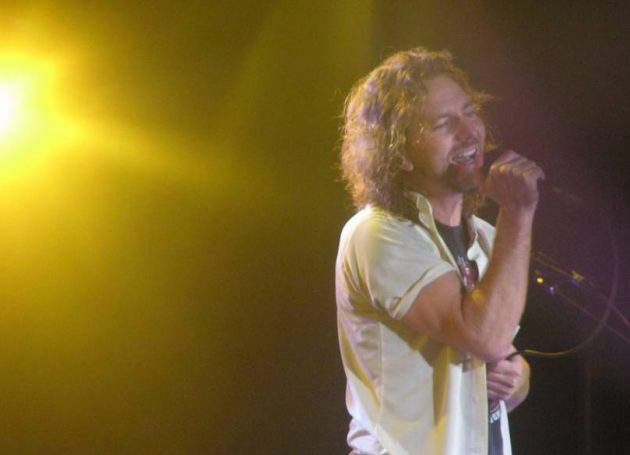 Eddie Vedder's "Earthling" Tops Numerous Billboard Charts