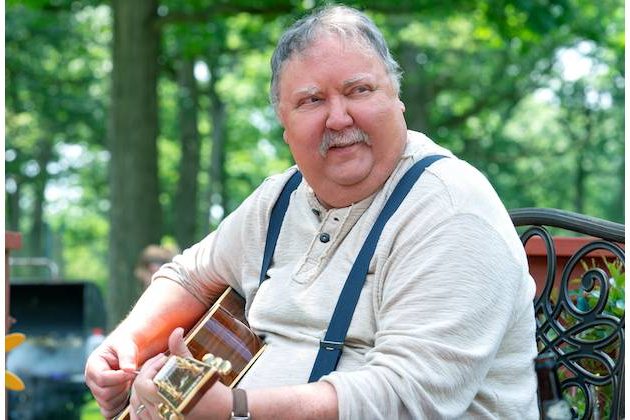 Good-Bye Mr. Treeger - Friends Actor Mike Hagerty Dead at 67