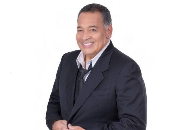 Salsa Icon Tito Nieves Signs Exclusive Representative Agreement With Loud and Live