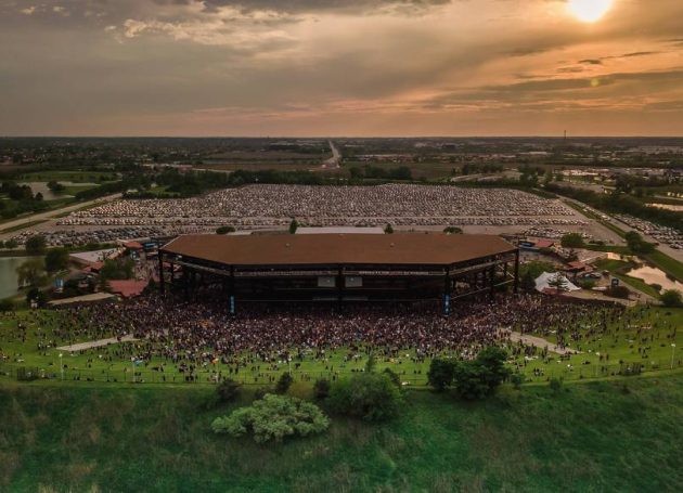 Tinley Park's Hollywood Casino Amphitheatre Now Known As The Credit Union 1 Amphitheatre