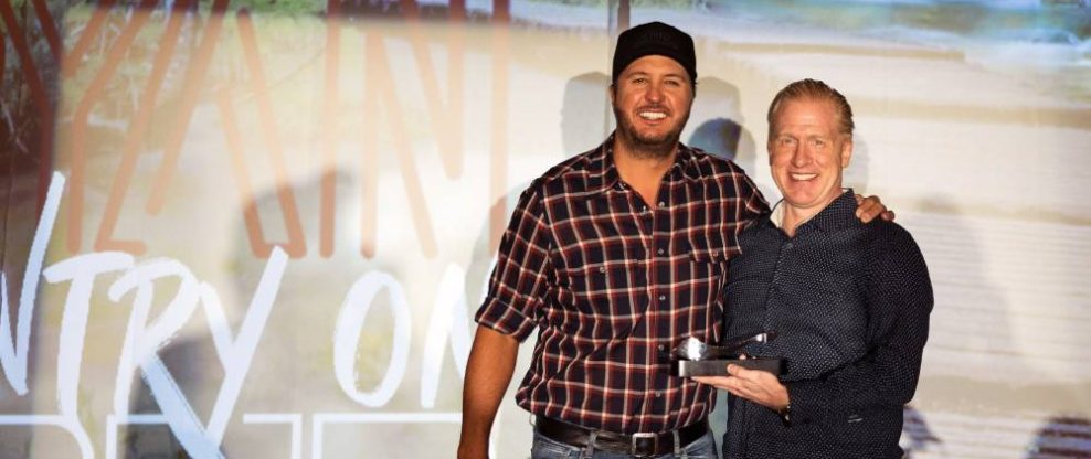 Luke Bryan Honored With SoundExchange Hall of Fame Award