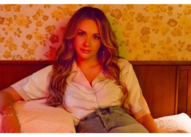 Carly Pearce Announces New Single & Fall Headlining 'Country Made Me Do It' Fall Tour