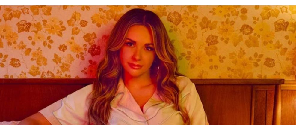 Carly Pearce Announces New Single & Fall Headlining 'Country Made Me Do It' Fall Tour
