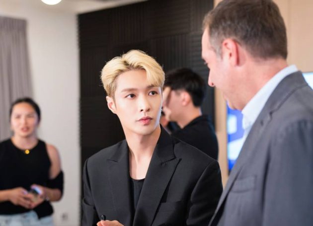 Warner Music China Strikes Album Deal With Chinese Superstar Lay Zhang