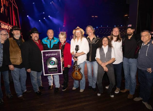 The Marshall Tucker Band Awarded Pandora Billionaires Plaque