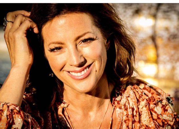 Sarah McLachlan Signs With Paquin Artists Agency For Exclusive Canadian Representation