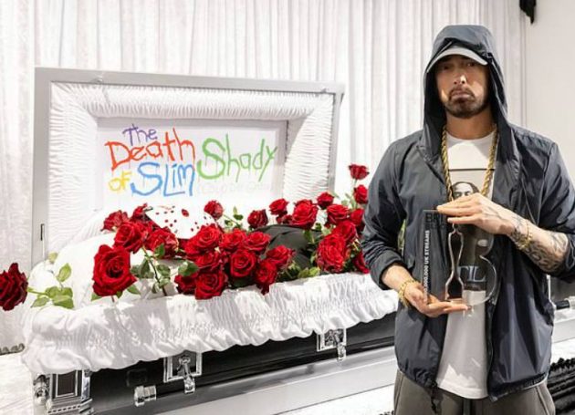 Eminem Receives BRIT Billion Award