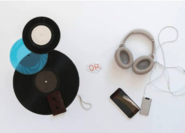 Vinyl VS Digital Music: A Battle For Superior Quality