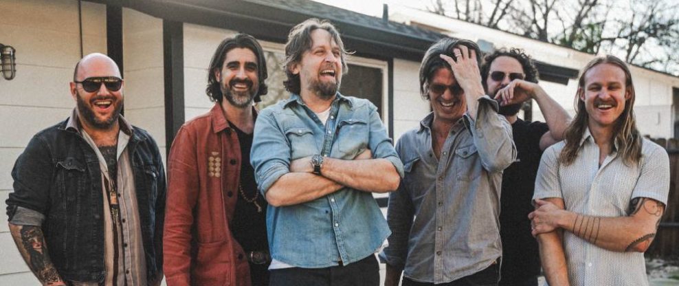 Hayes Carll And The Band Of Heathens Announce Debut Album ' Hayes & The Heathens'